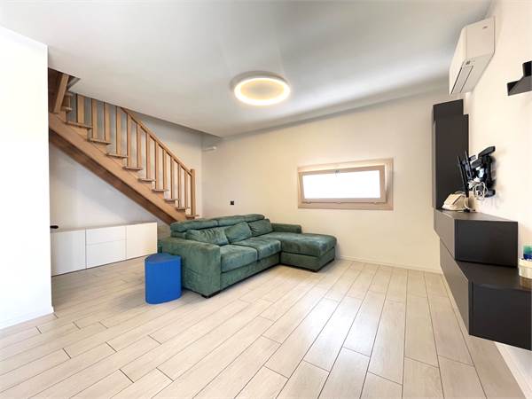 Jesolo duplex due camere con piscina condominiale